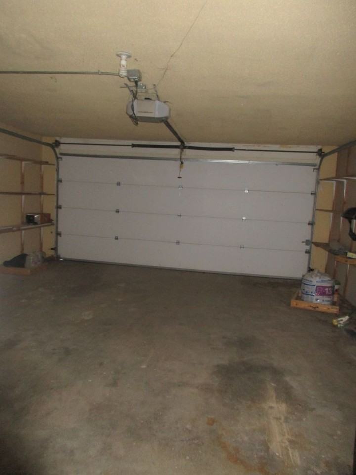 12 Caprice Lane - Photo 2 of 24