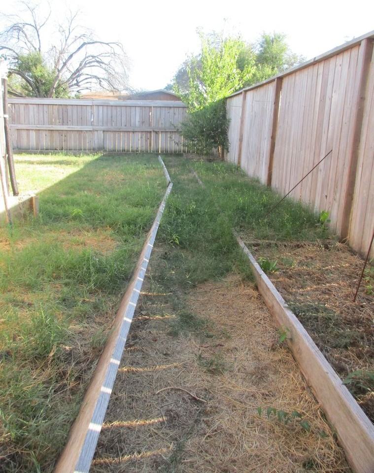 12 Caprice Lane - Photo 3 of 24