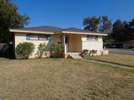 featured image of 601 Westview Dr