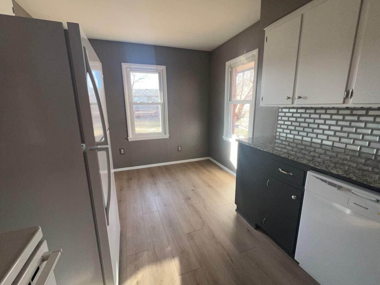 1204 Northwest Carroll Drive - Photo 6 of 18