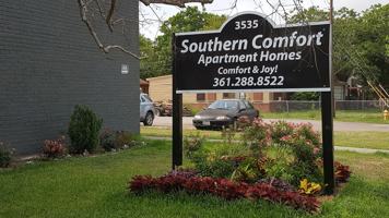 featured image of 3535 Cottonwood St