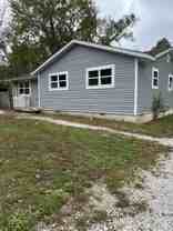 3042 W Hovey St - Photo 1 of 1