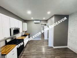 featured image of 3230 Pulaski St