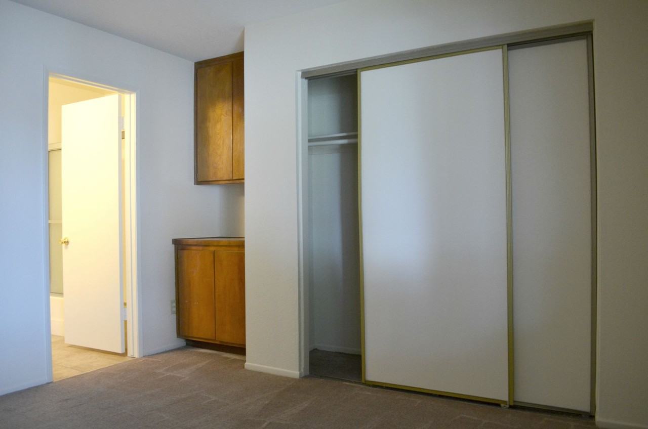 Desert Terrace - Photo 7 of 10