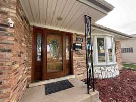 featured image of 443 Dover Dr