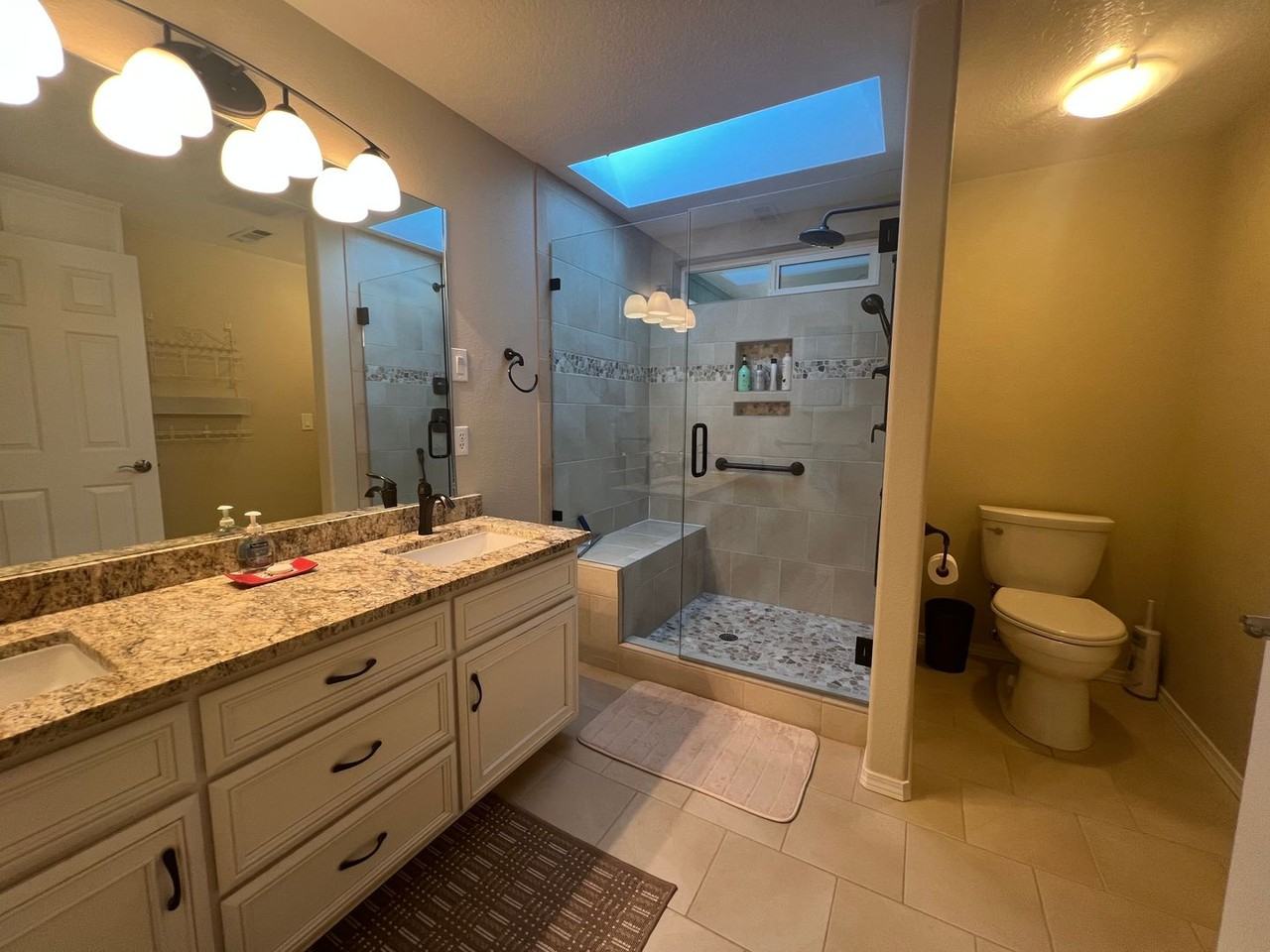 1233 Orchid St - Photo 6 of 16