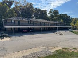 featured image of 16857 Hunters Ridge Ln