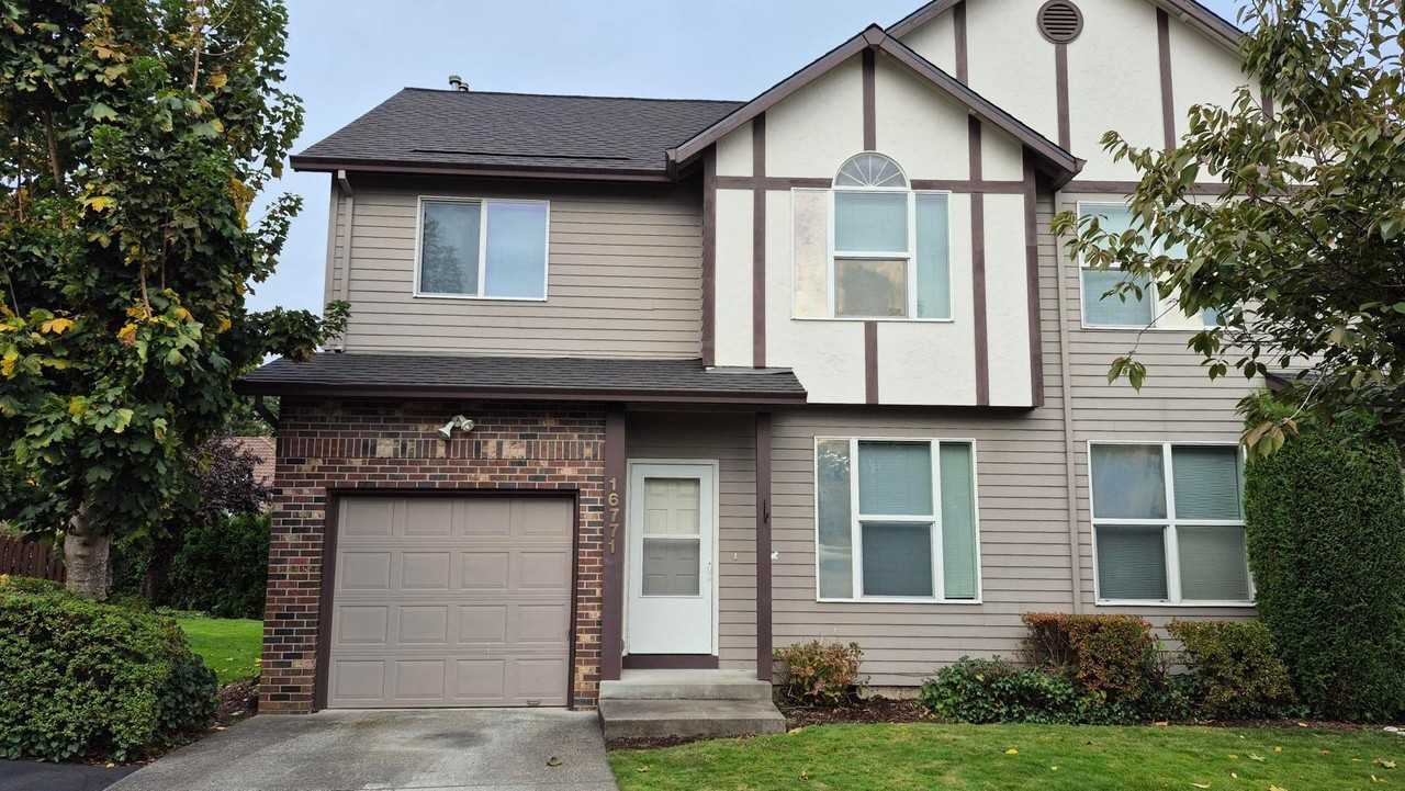 16771 Ne Halsey St - Photo 2 of 32