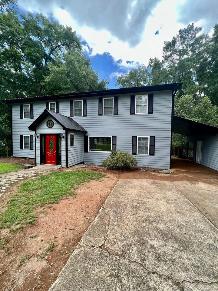 112 Cherry Ln