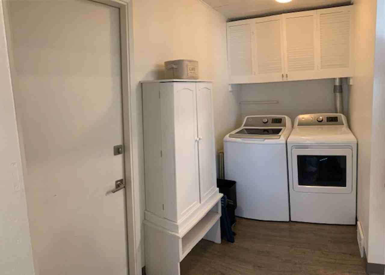 1106 N Bates Rd - Photo 5 of 19