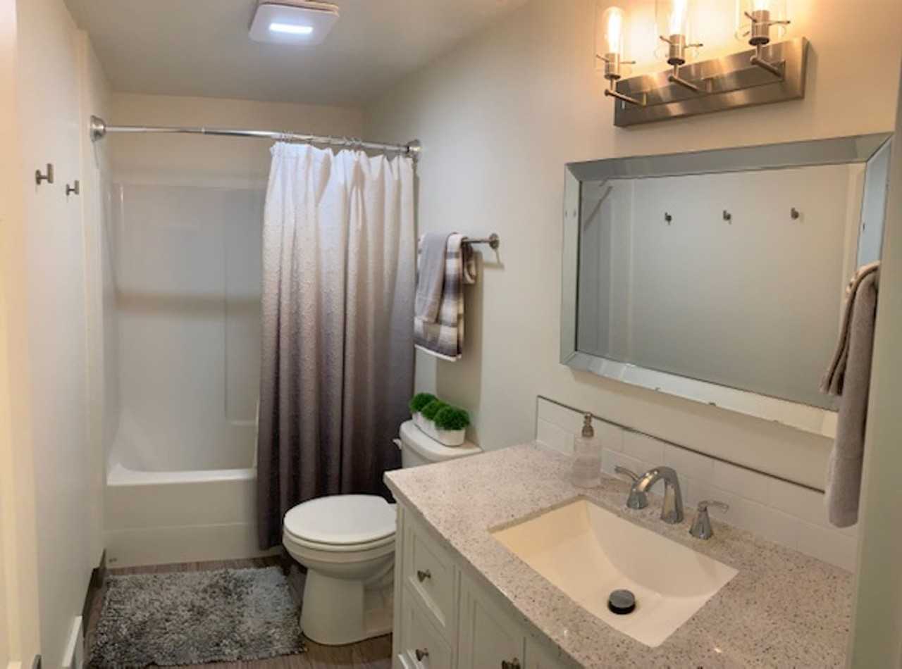 1106 N Bates Rd - Photo 6 of 19