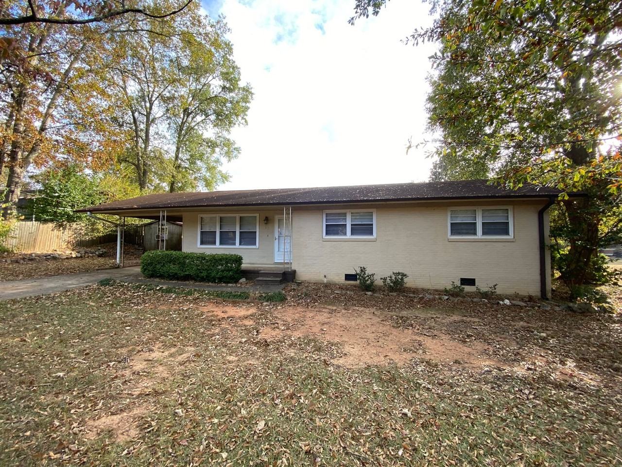 18 Edwin Ave - Photo 2 of 15