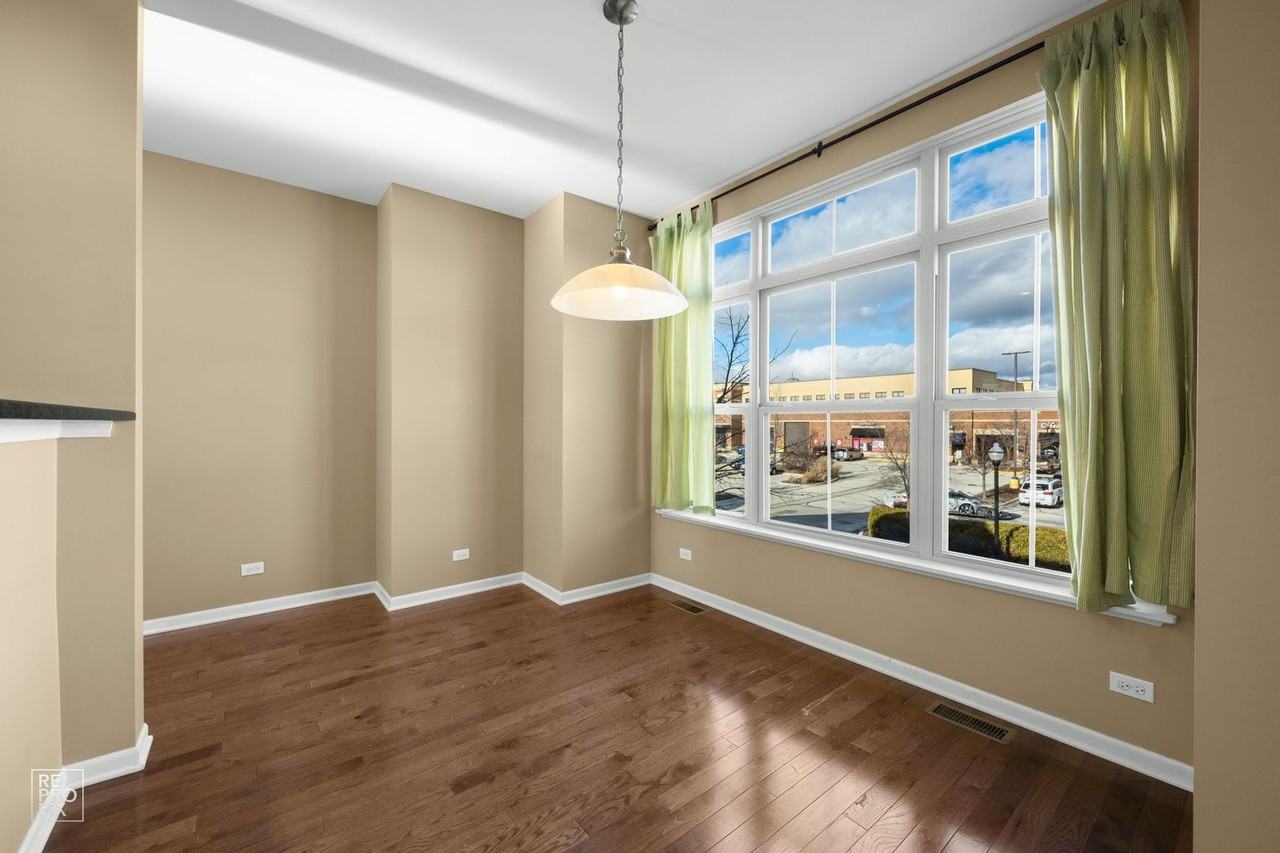 259 Aspen Point Road - Photo 4 of 14