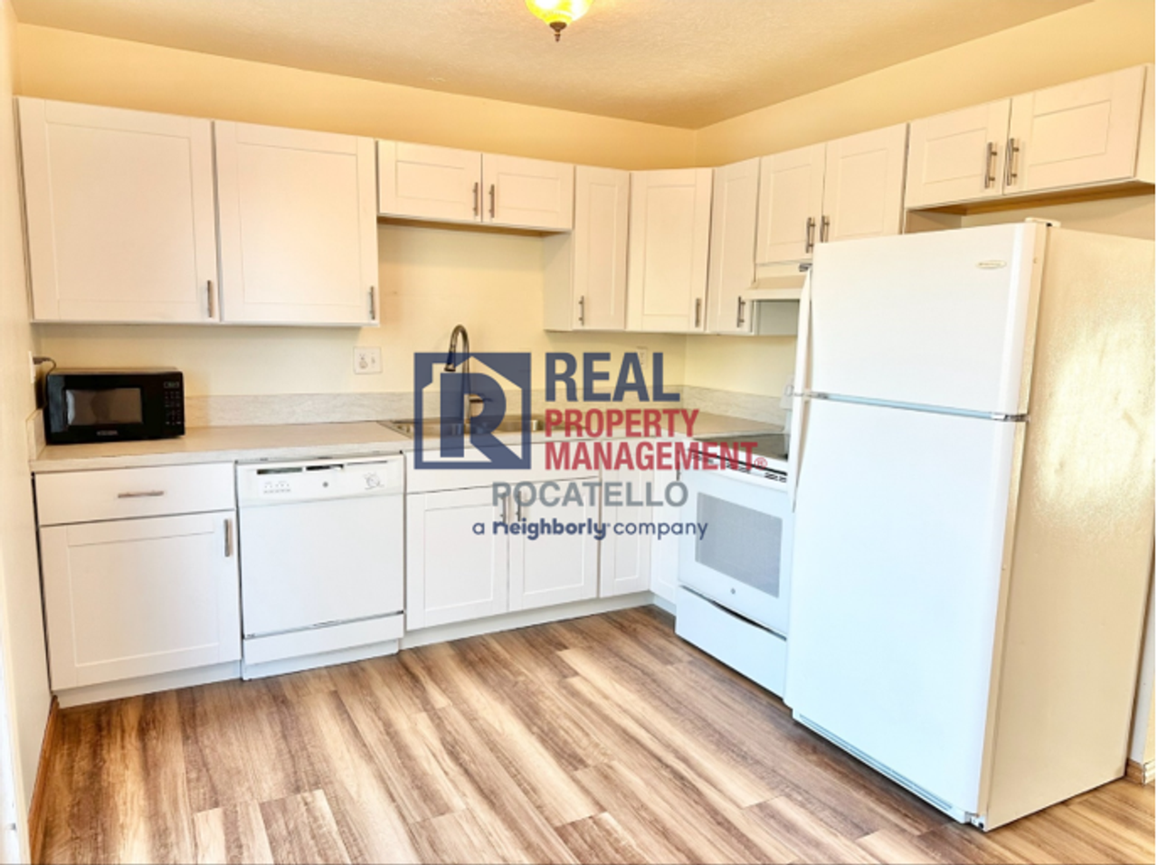 94 Plateau Dr - Photo 2 of 23