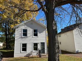 215 W 1st St S - Photo 1 of 1