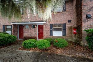 featured image of 2362 Parsonage Rd #17E