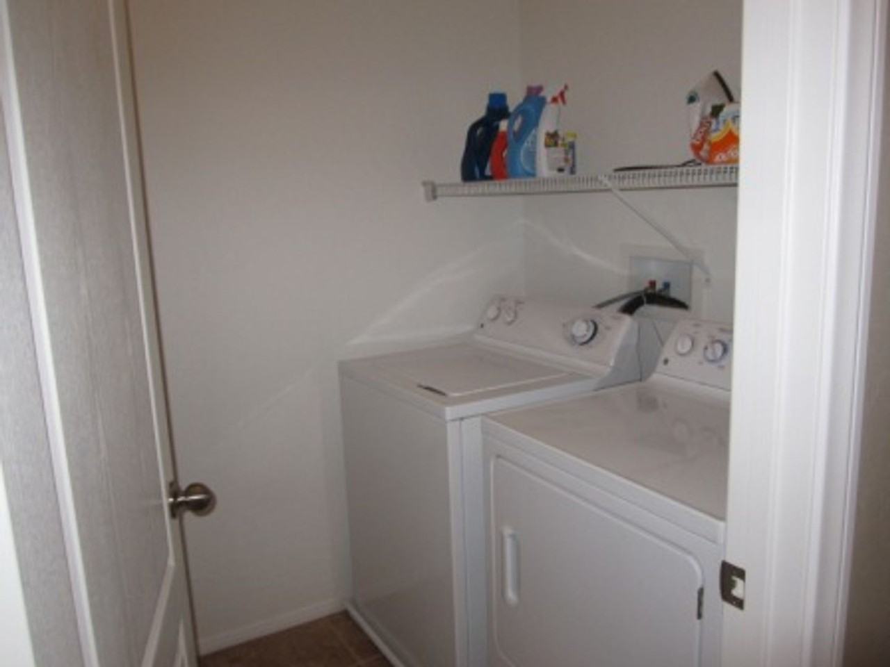 10415 Lilac Square Ave - Photo 6 of 22