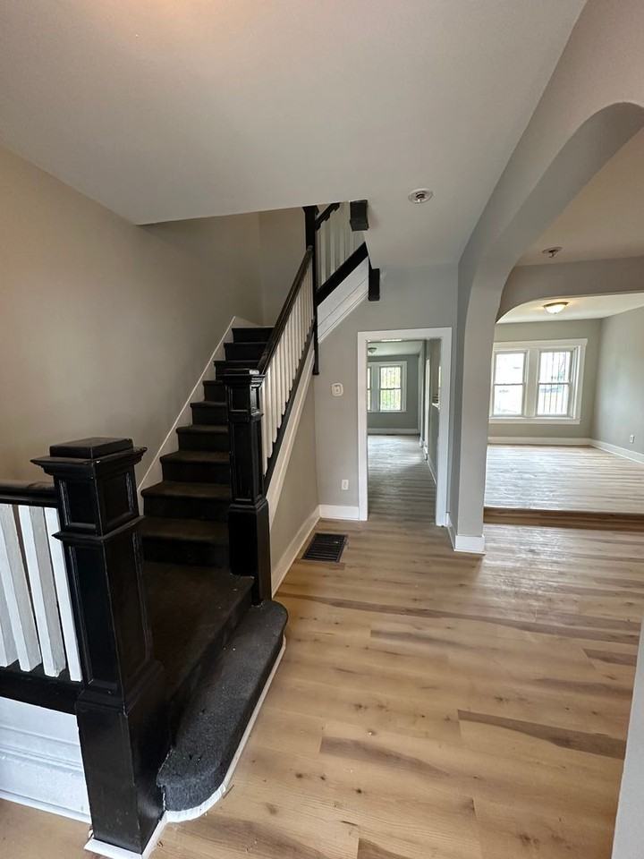 2018 Madison St - Photo 2 of 13