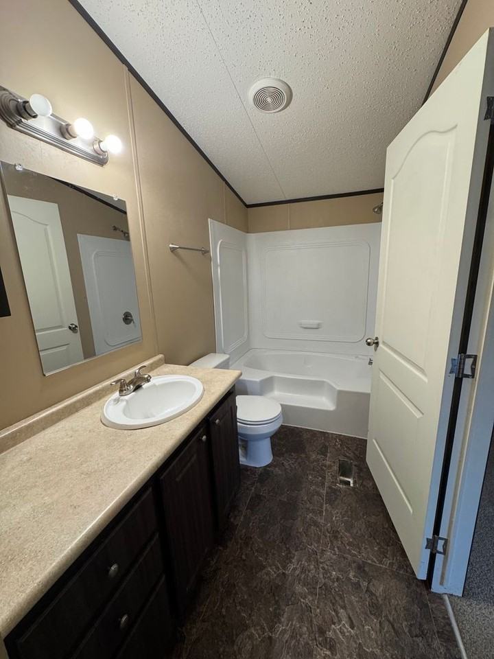 20 20 Restful Place Road - Photo 3 of 8