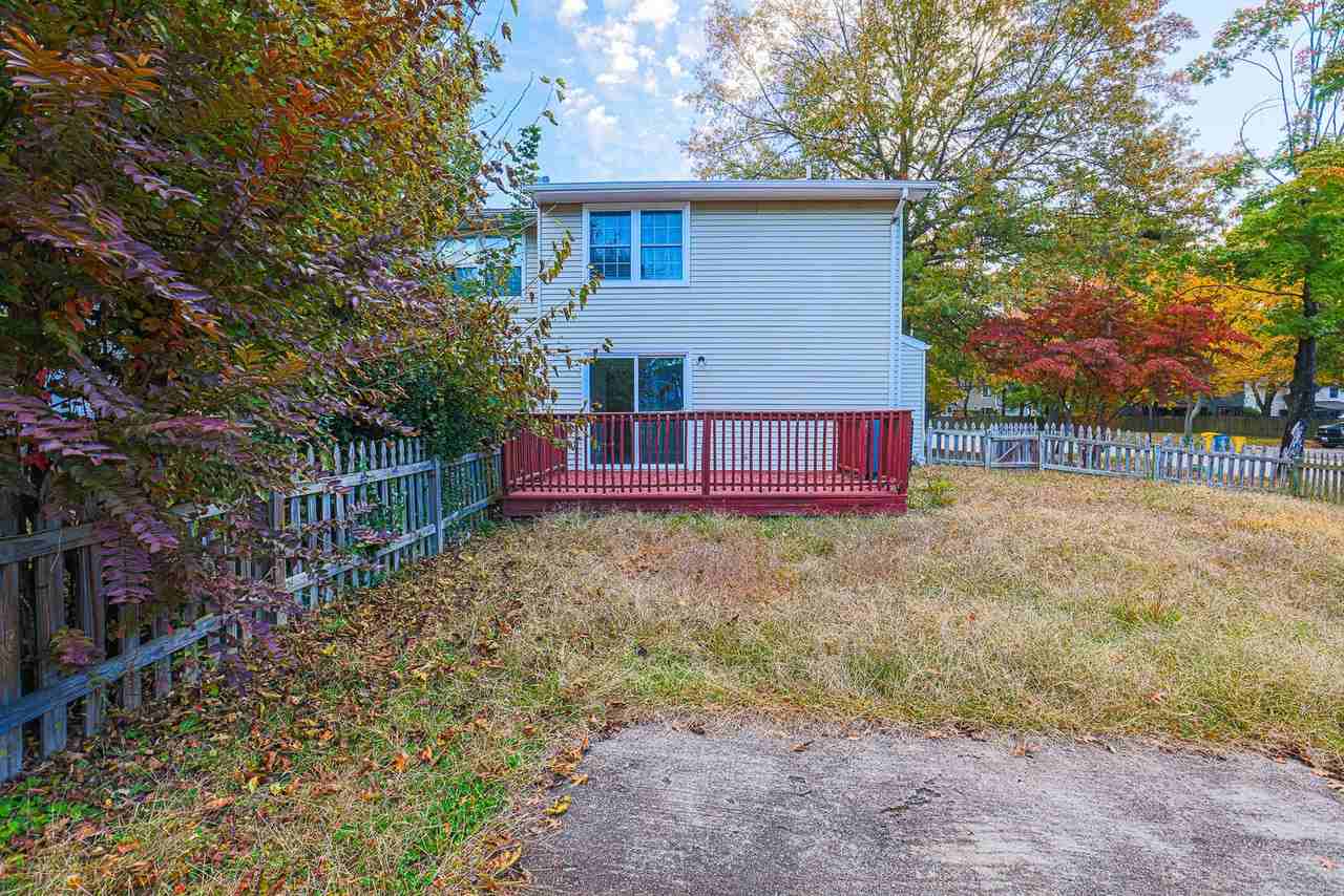 8096 Castle Rock Ct - Photo 2 of 19