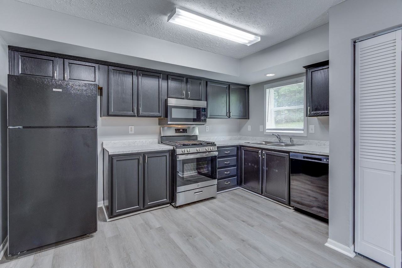 17 North Freeman Street - Photo 4 of 10