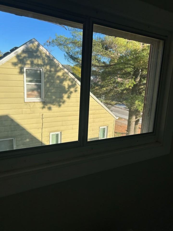 2422 North Avenue - Photo 2 of 27