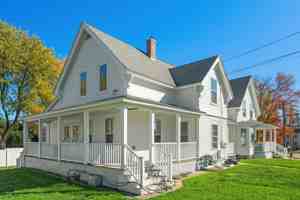 featured image of 378 S Mammoth Rd #1