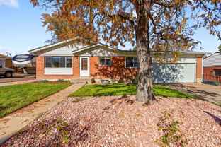 849 Emerson Cir - Photo 1 of 1