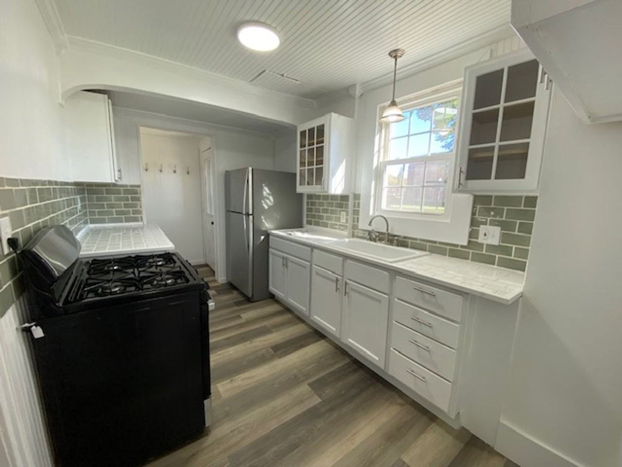 383 E Ido Ave - Photo 6 of 15