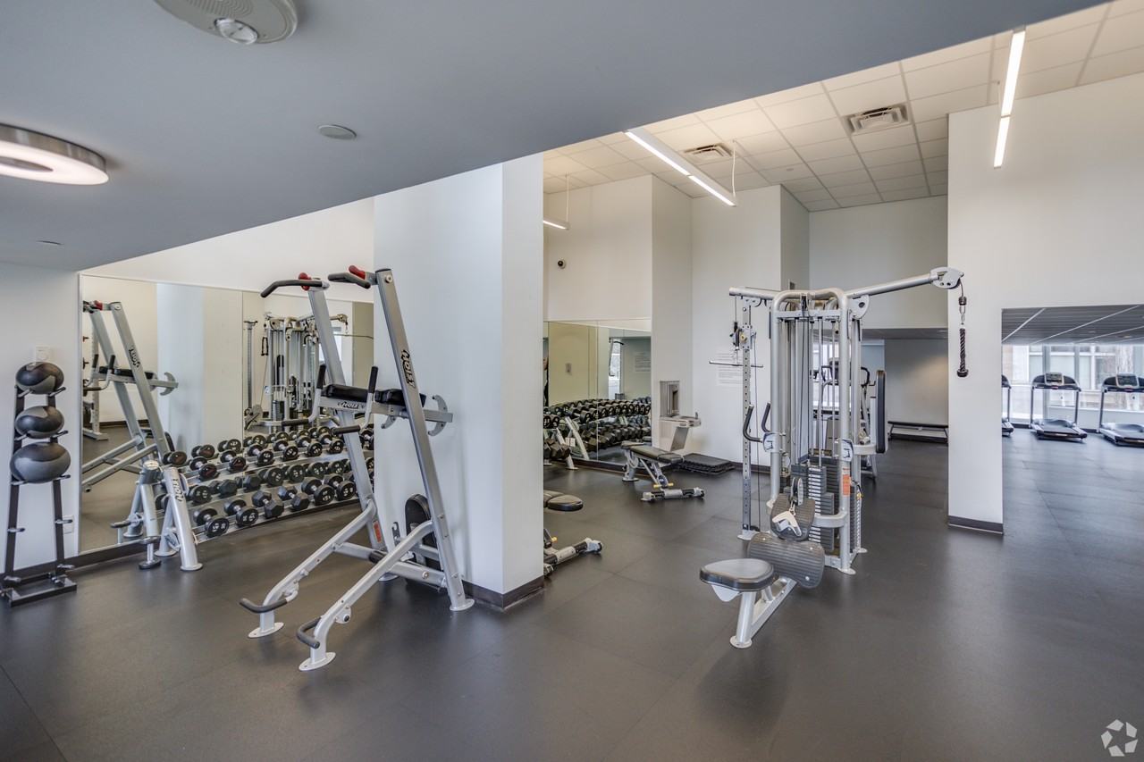 PWME-Yaletown - Photo 3 of 10