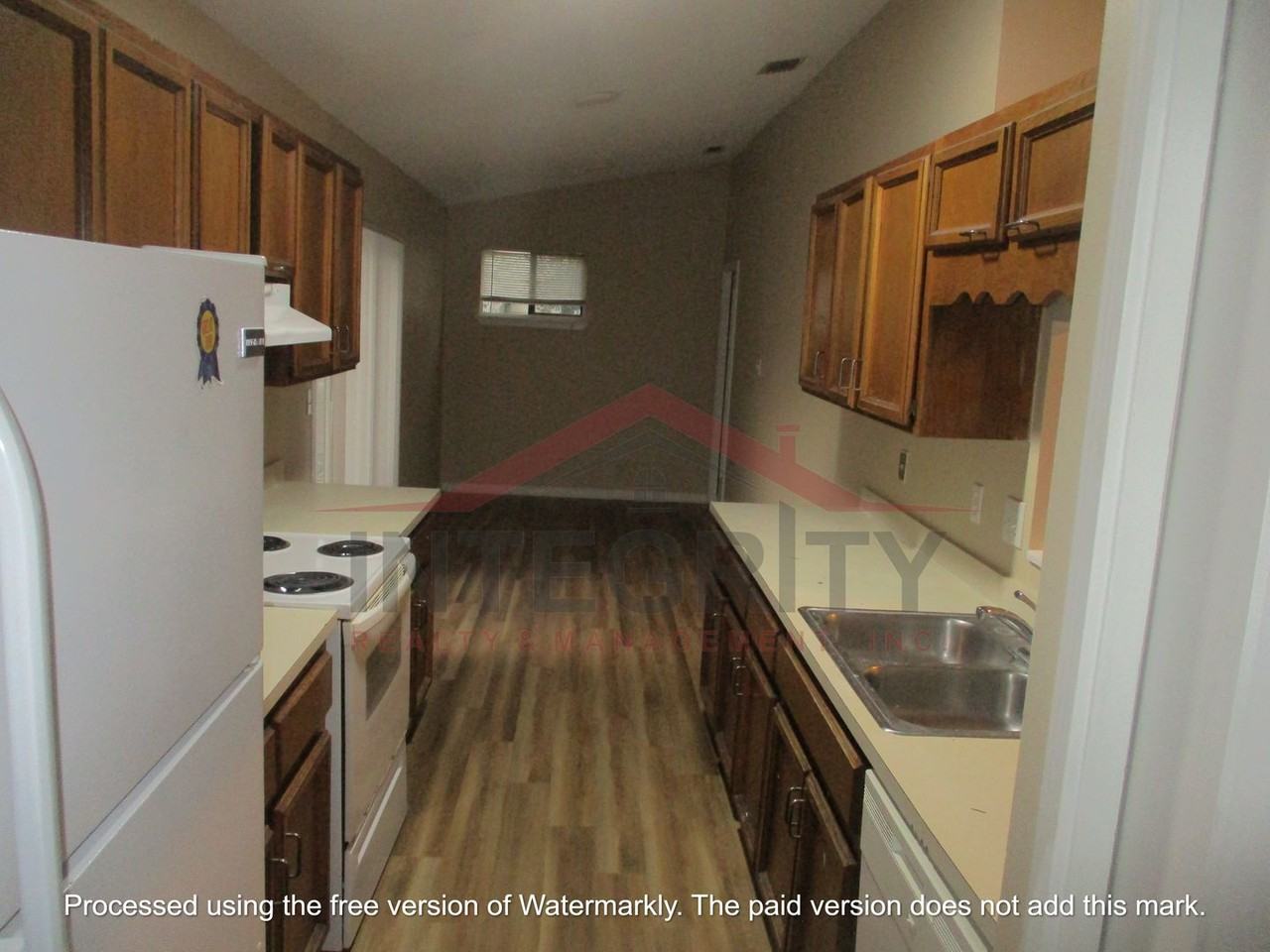 599 John Adams St - Photo 7 of 29