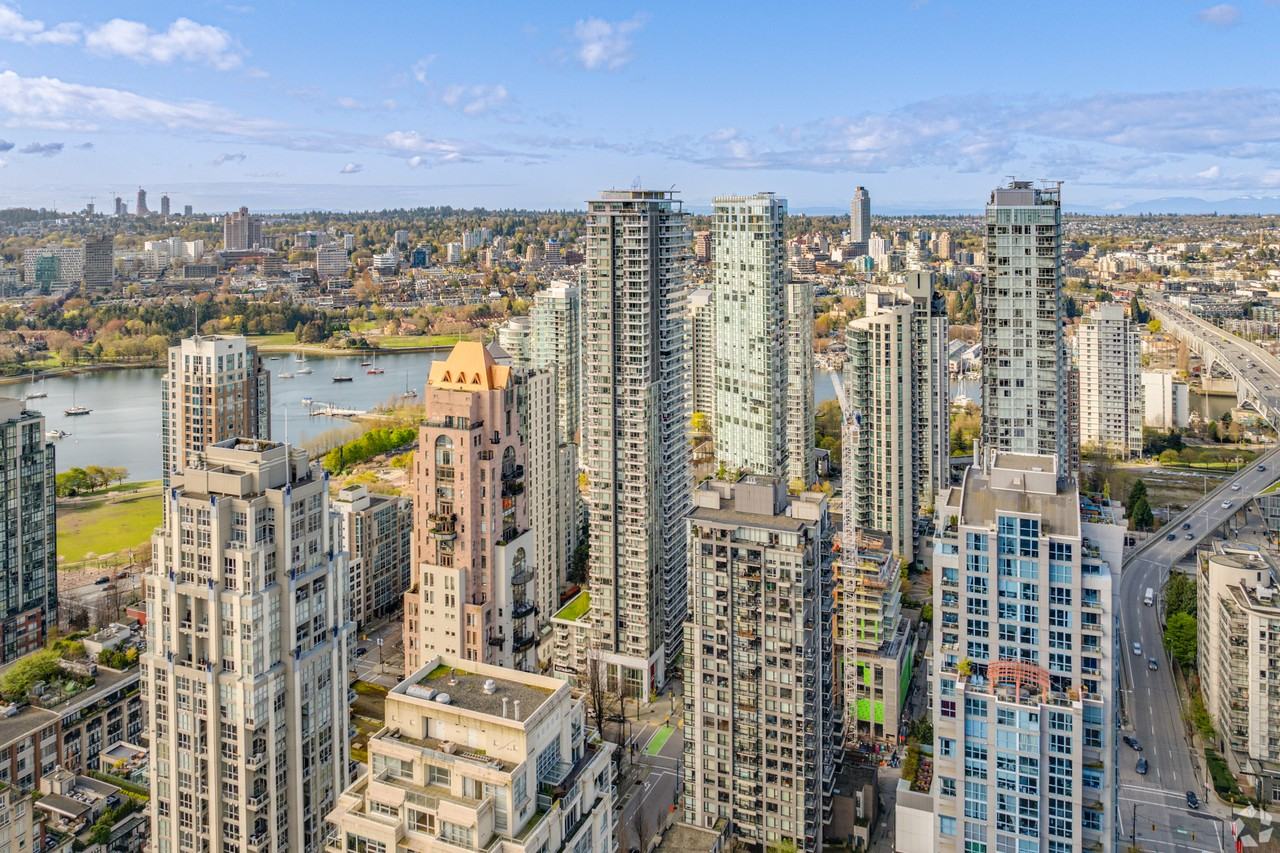 PWME-Yaletown - Photo 4 of 10