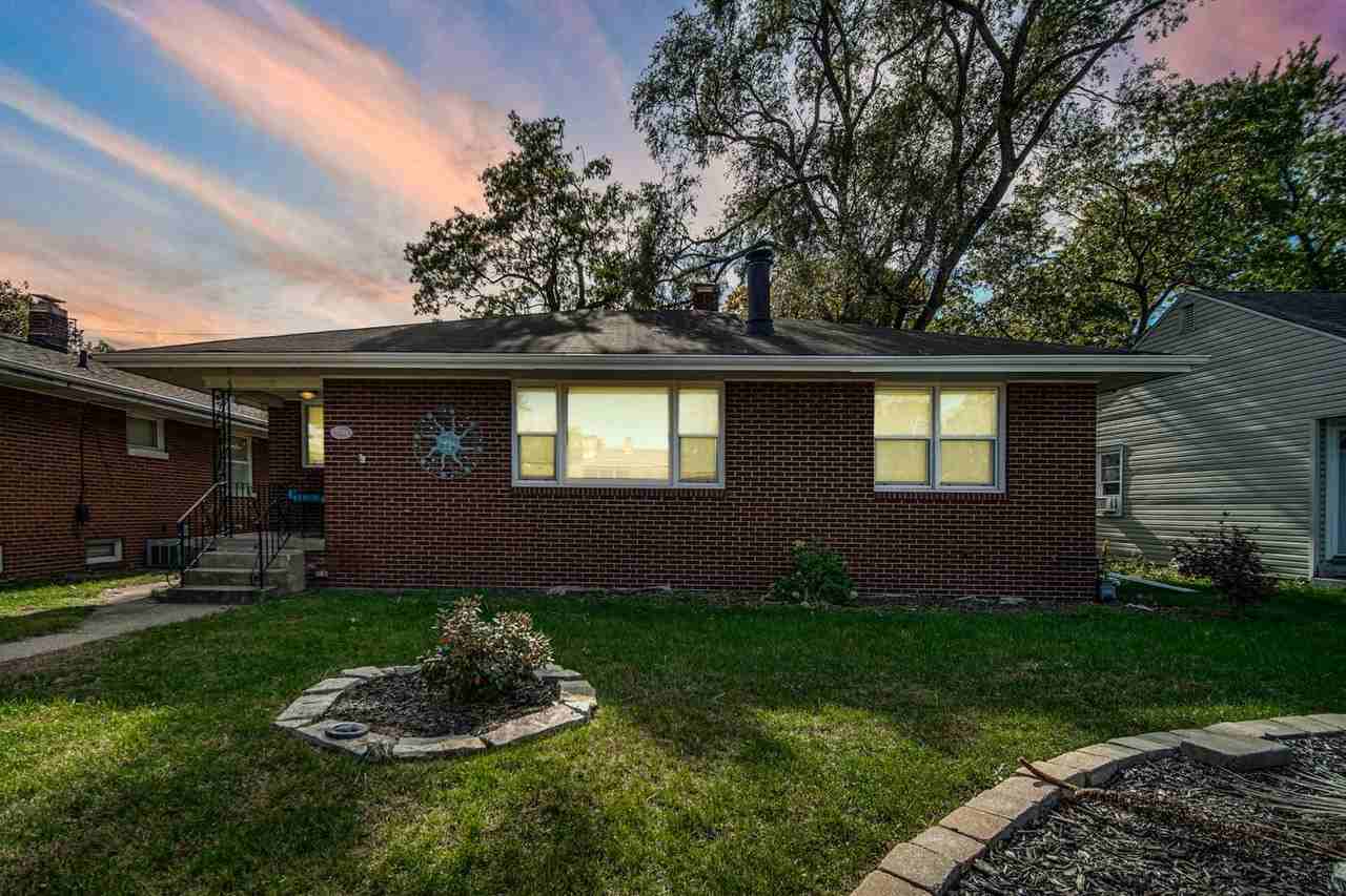 7139 Forest Ave - Photo 2 of 26