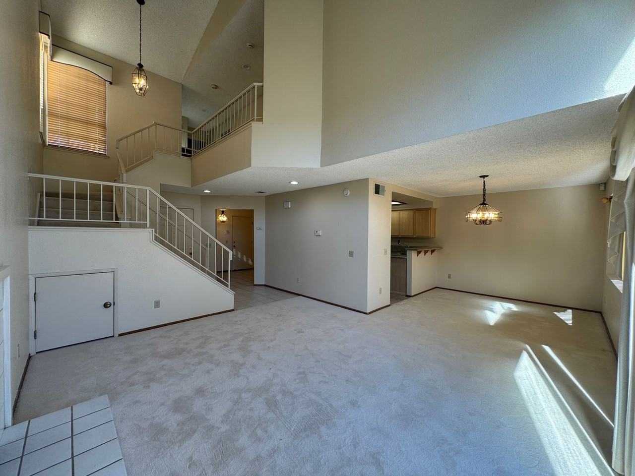 6146 Linford Ter - Photo 2 of 9