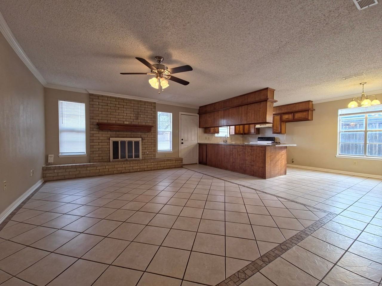 2108 76th Street - Photo 2 of 12