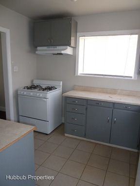 9th & West St. - Photo 3 of 10