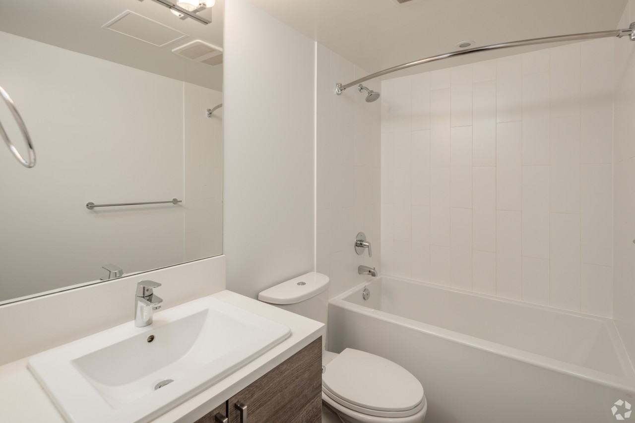 PWME-Yaletown - Photo 6 of 10