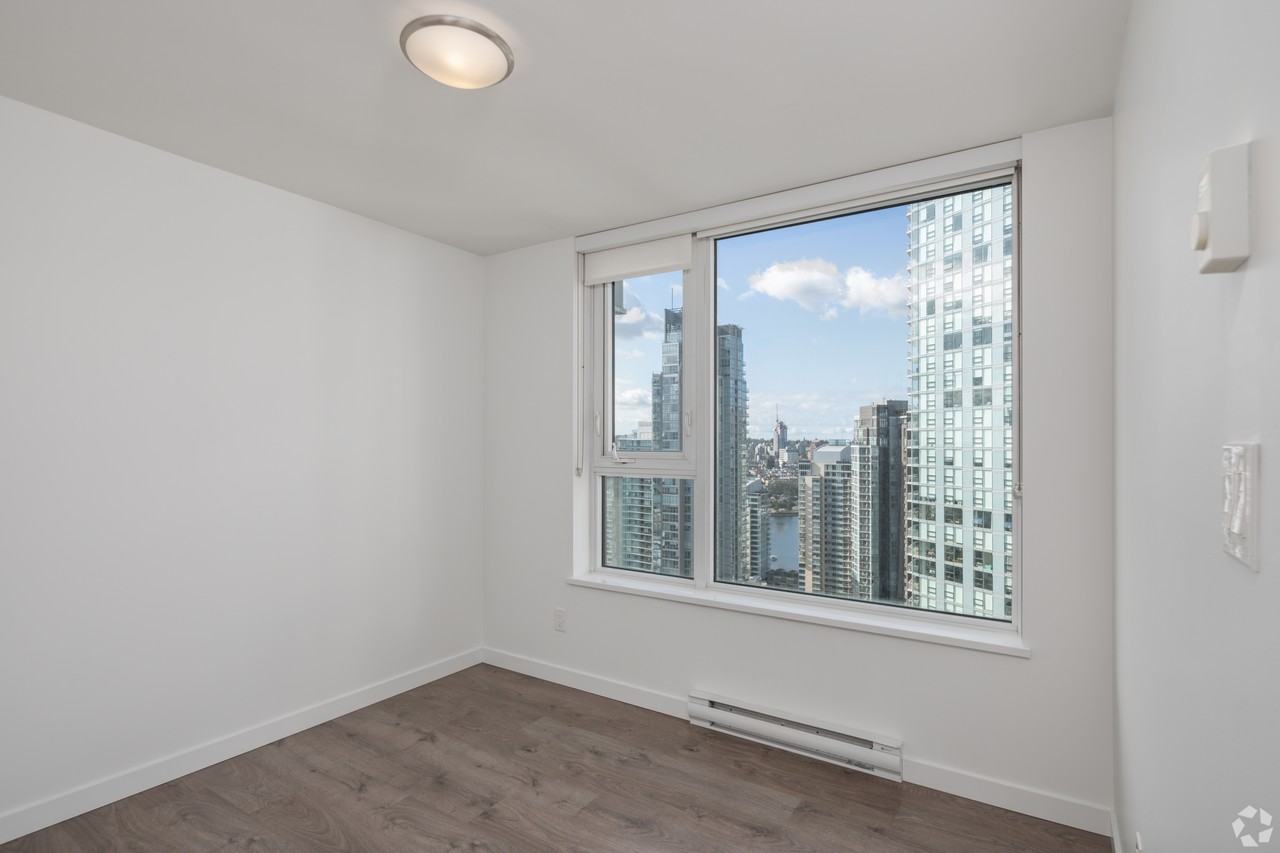 PWME-Yaletown - Photo 7 of 10