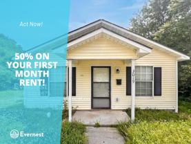 3019 Center St - Photo 1 of 1