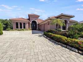 featured image of 1773 Grande Park Dr