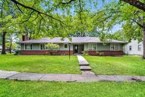 featured image of 10509 E 82nd St