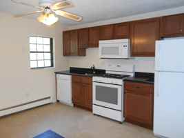 featured image of 86 Lexington St #2