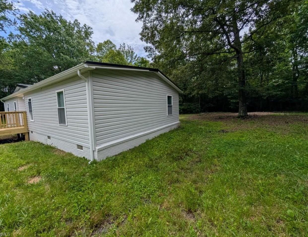 344 Wilshire Dr #NA - Photo 2 of 18