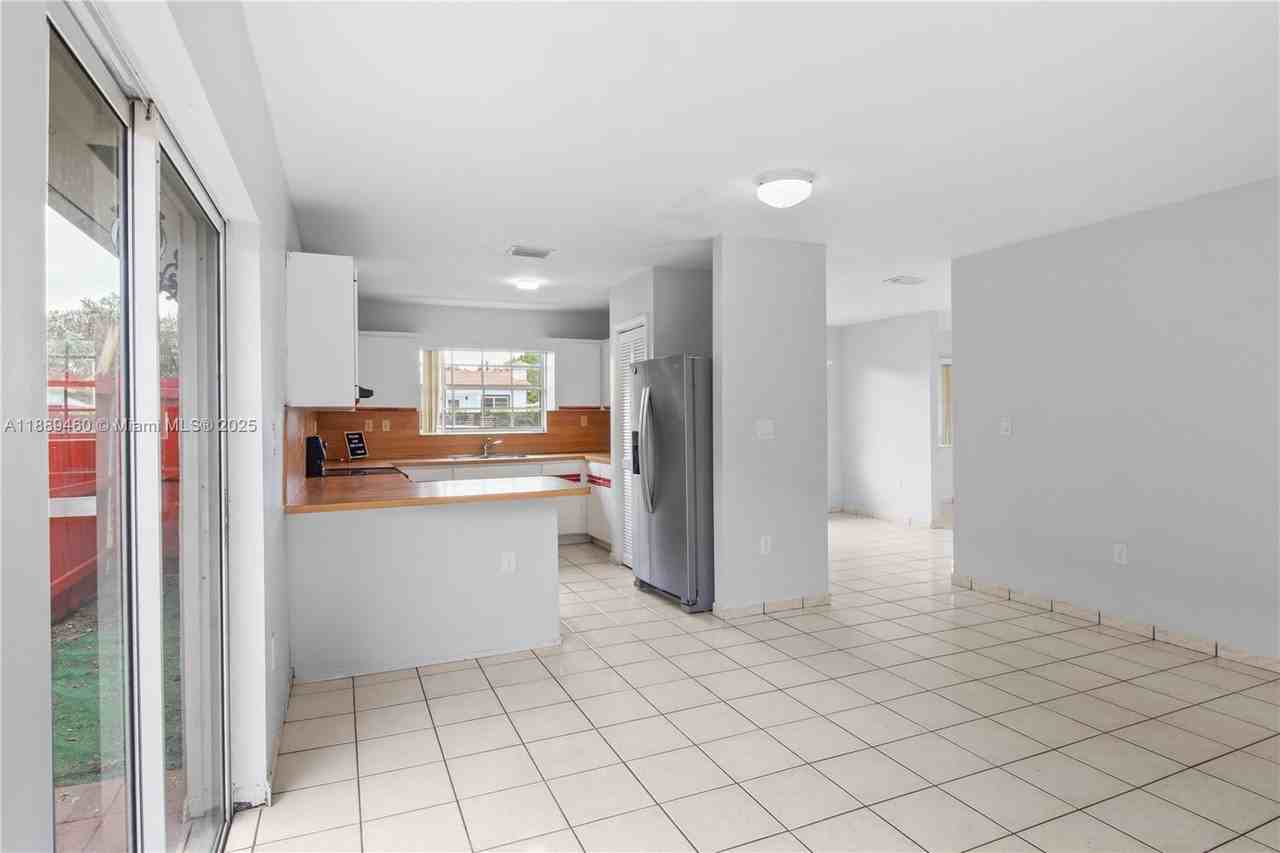 5191 Nw 2nd Ter #NA - Photo 4 of 19