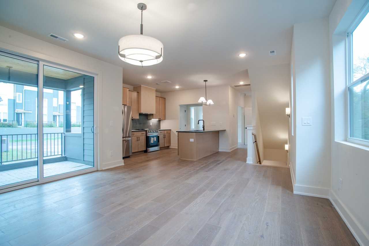 979 Dozier Place #NA - Photo 3 of 20