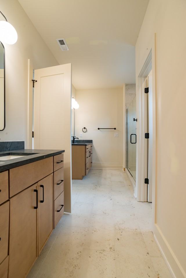 979 Dozier Place #NA - Photo 5 of 20