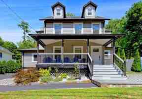 featured image of 6 Narragansett Ave #1