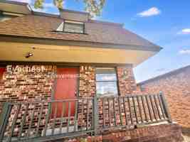 featured image of 9 Meredith Ct #1