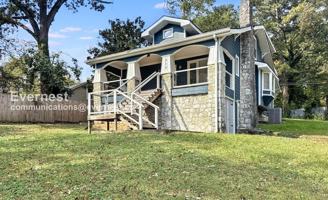 featured image of 217 N Sweetbriar Ave