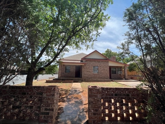 612 Pecan St #NA - Photo 2 of 24